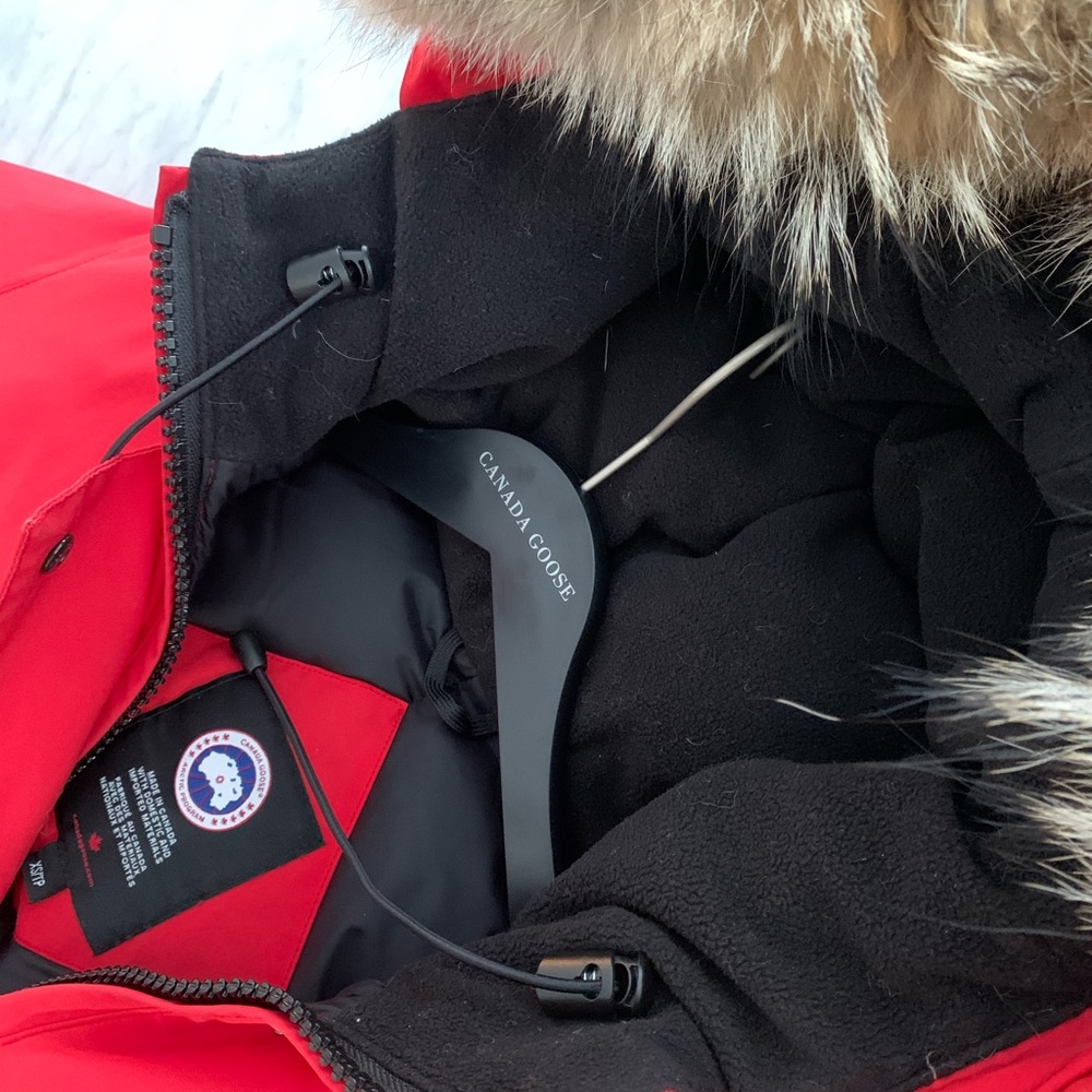 Authentic Canada Goose VICTORIA RED PARKA - Picture 7 of 16